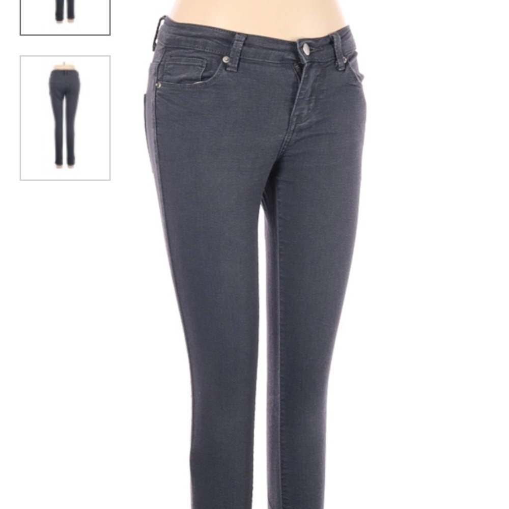 Forever 21  waist 27 Jeans 👖 excellent condition